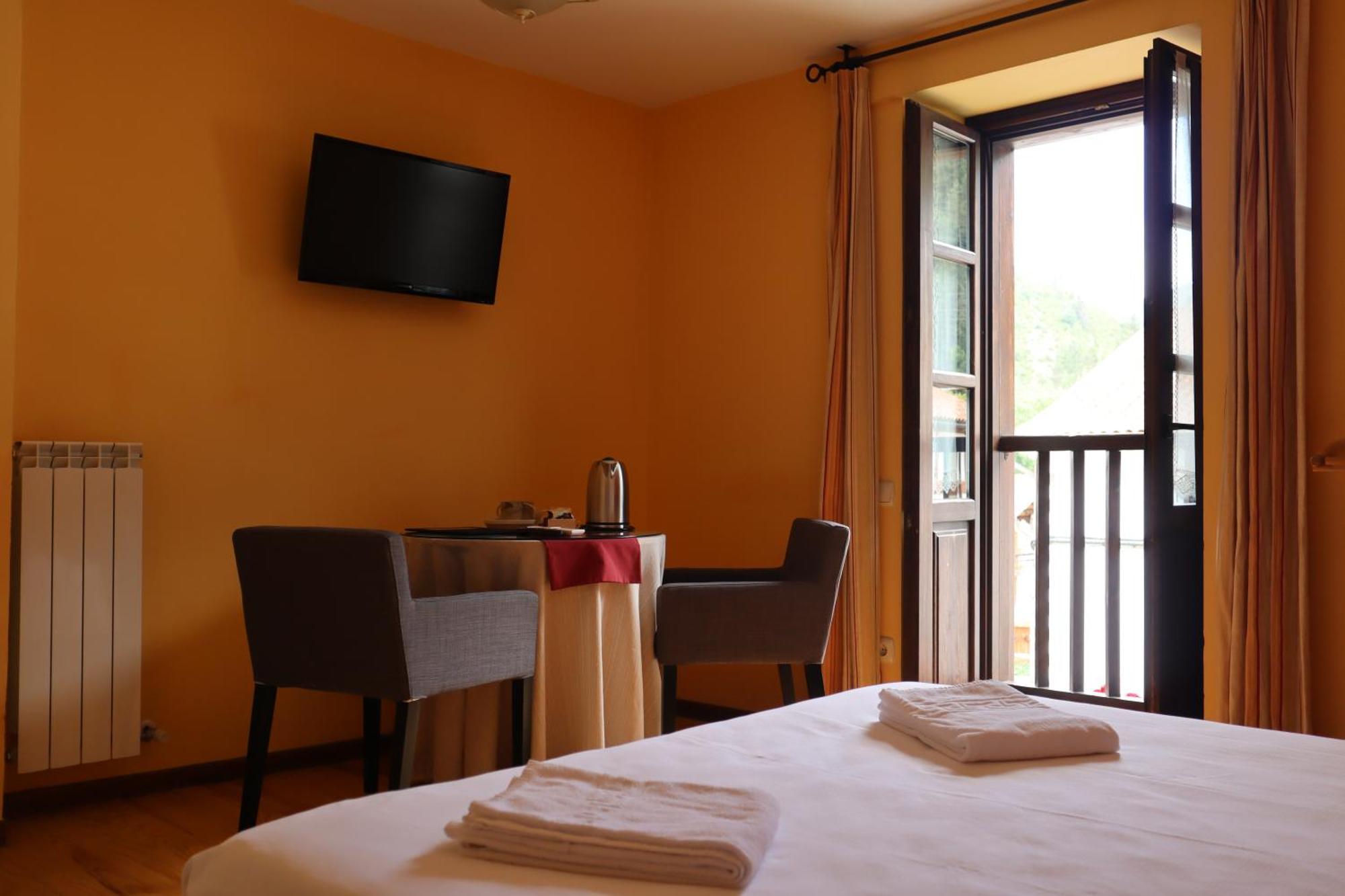 Hotel Rural El Almadiero Burgui Zewnętrze zdjęcie